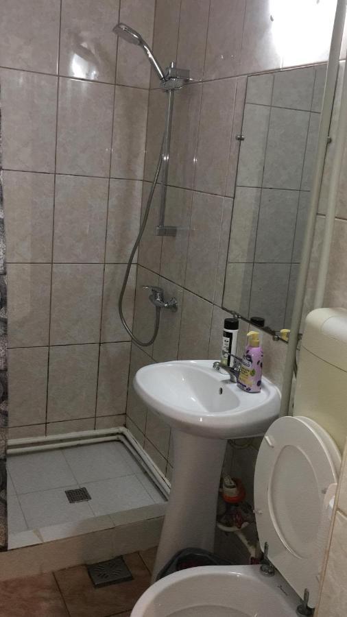Garsoniera Centru Apartamento Galaţi Exterior foto